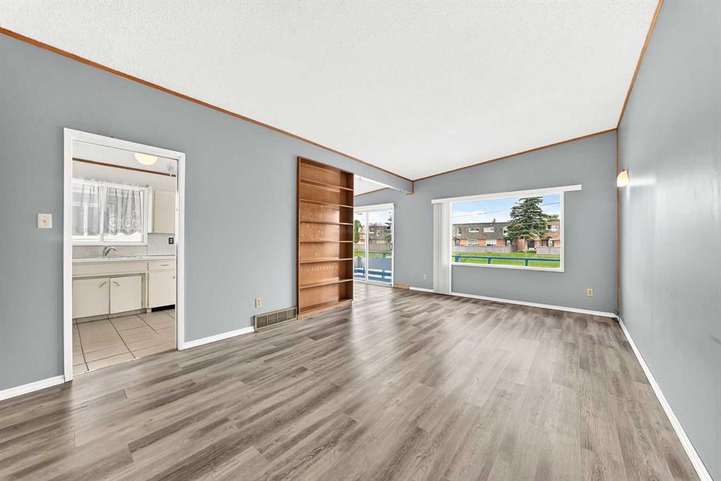 Picture for 6329 Centre Street NW