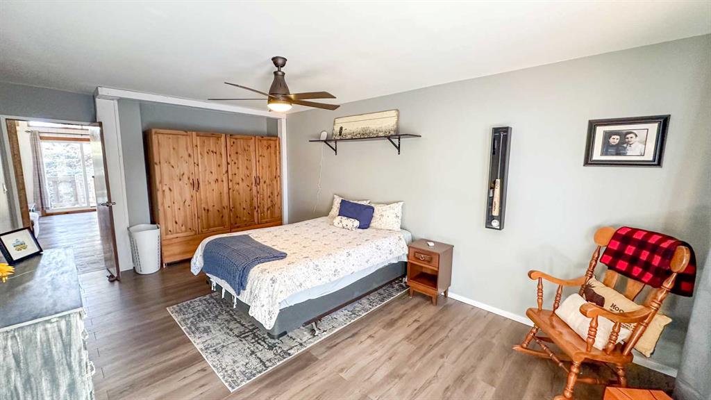 CIR Realty 617 4 Avenue CIR REALTY , Sundre, NONE,T0M1X0 ; Listing