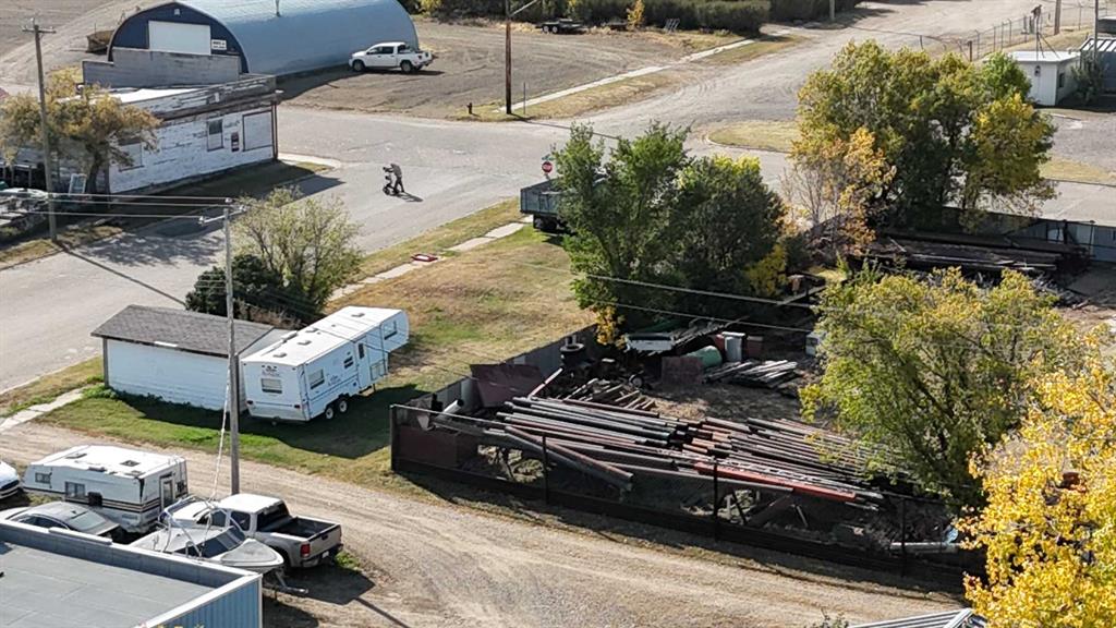 Picture for 128 1 Avenue E