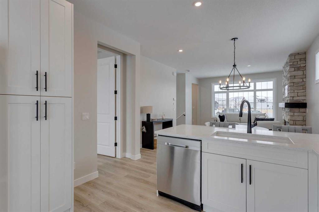 Picture for 105 Cottageclub Drive  https://www.cirrealty.ca/reb/creb/24/A2266824_17.jpg