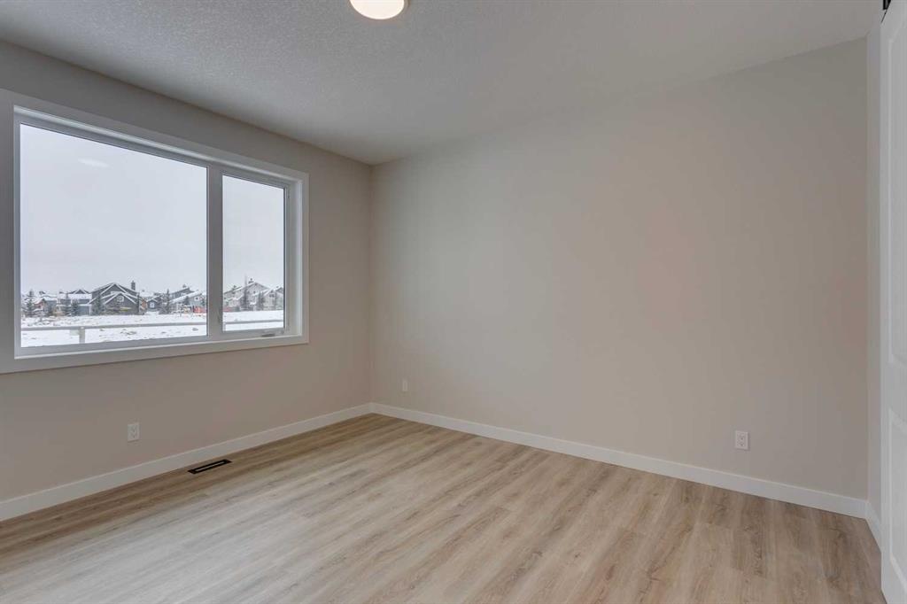 Picture for 105 Cottageclub Drive  https://www.cirrealty.ca/reb/creb/24/A2266824_18.jpg