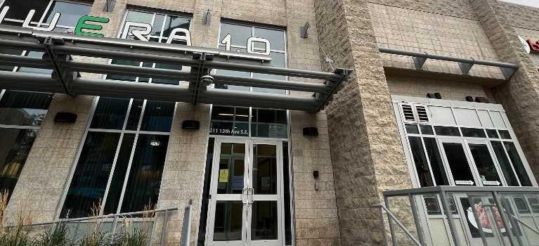 Picture for 2607, 211 13 AVE Avenue SE