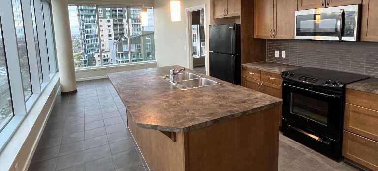 Picture for 2607, 211 13 AVE Avenue SE