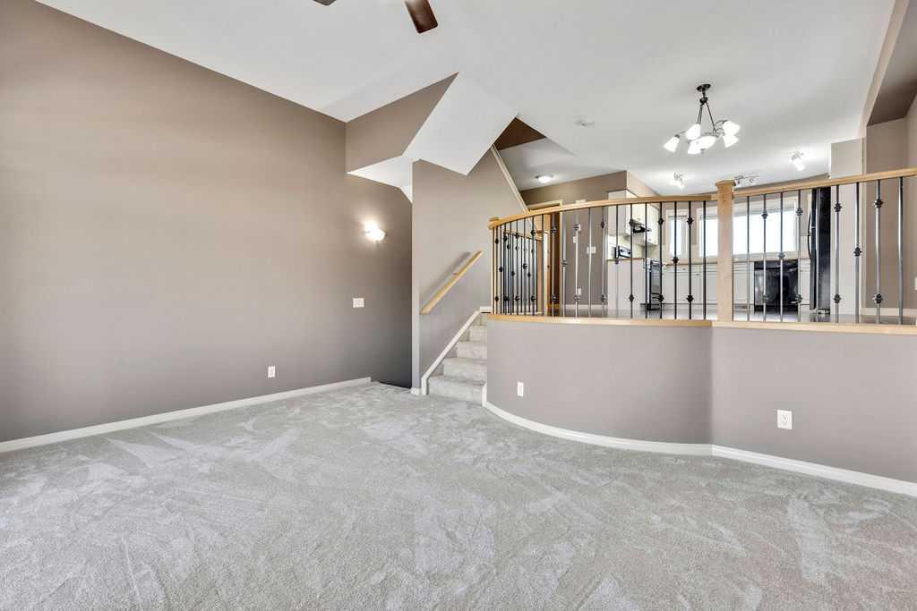 Picture for 331 Strathcona Circle 