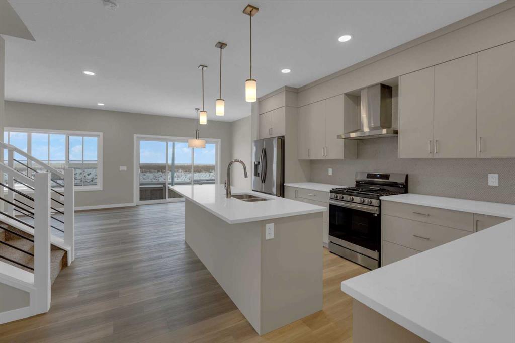 Picture for 64 Lewisburg Close NE