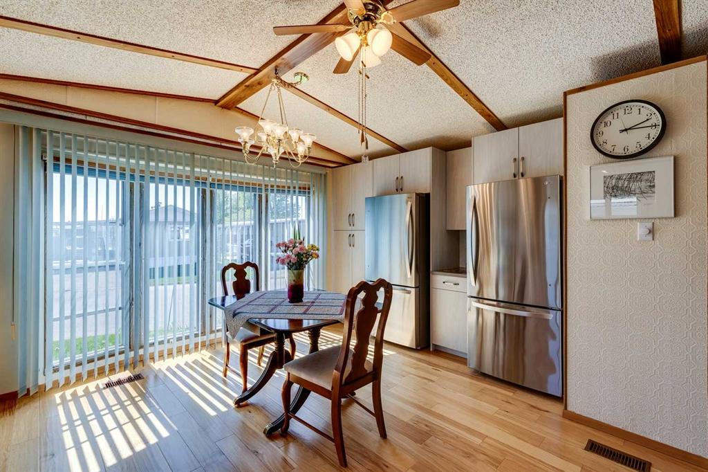 Picture for 101, 99 Arbour Lake Road NW