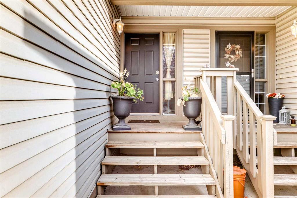 Picture for 702, 720 Willowbrook Road NW