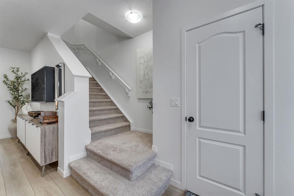 Picture for 128 Seton Villas SE