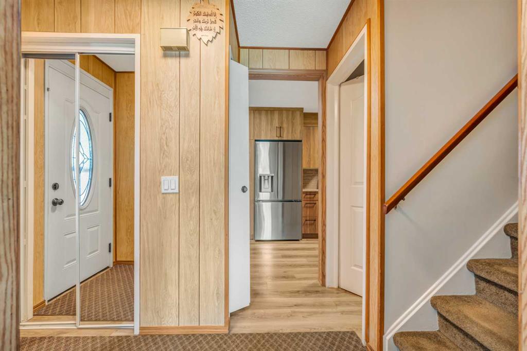 Picture for 713 44 Street SE