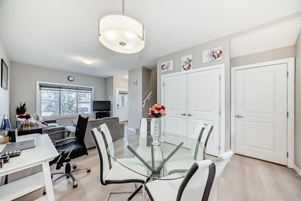 Picture for 559 cornerstone Avenue NE