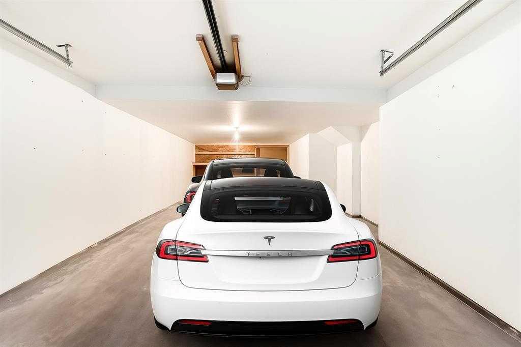 Picture for 677 Regal Park NE