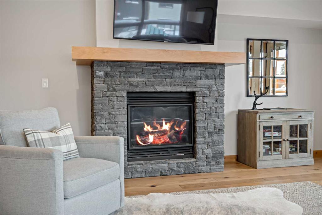 Picture for 205, 905 Spring Creek Drive 