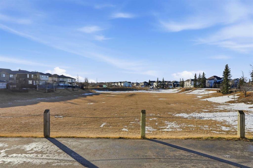 Picture for 82 Martha's Meadow Close NE