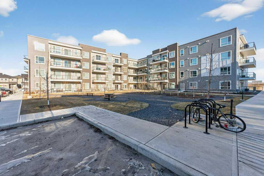 Picture for 1207, 33 Carringham Gate NW