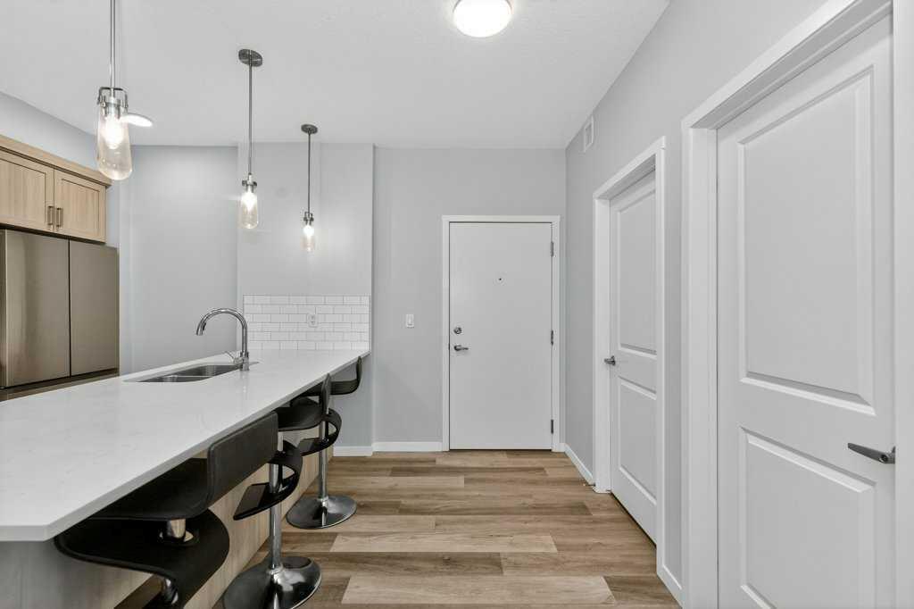 Picture for 1207, 33 Carringham Gate NW