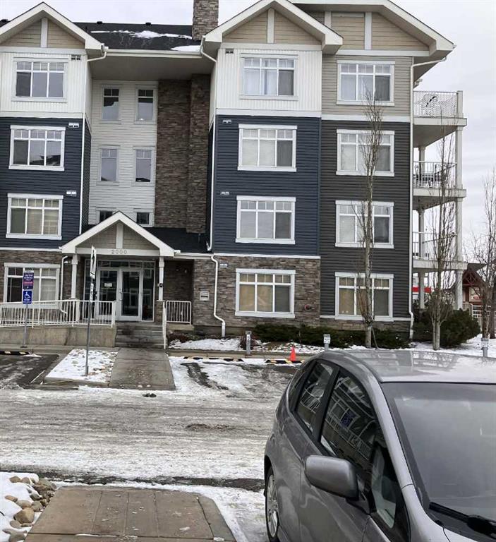 Picture for 2214, 155 Skyview Ranch Way NE