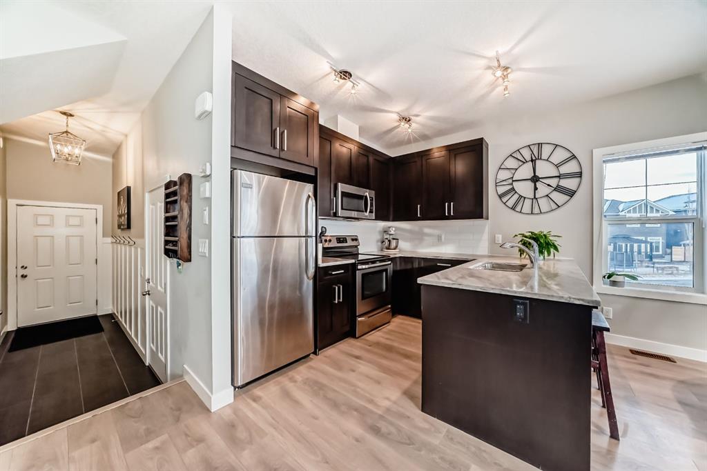 Picture for 801 Jumping Pound Common 