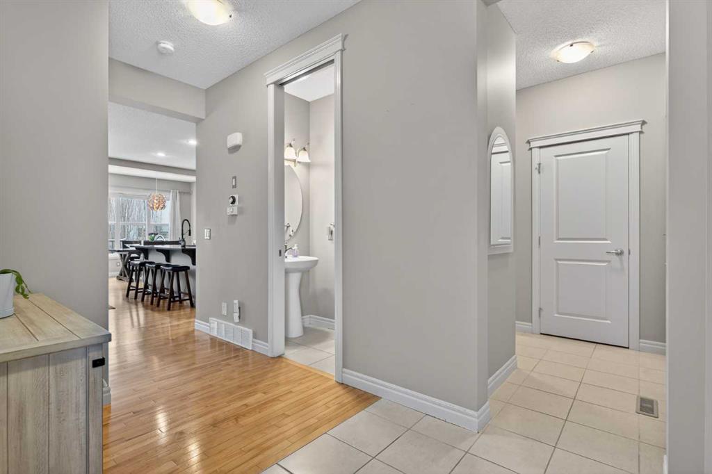 Picture for 61 Sage Valley Manor NW