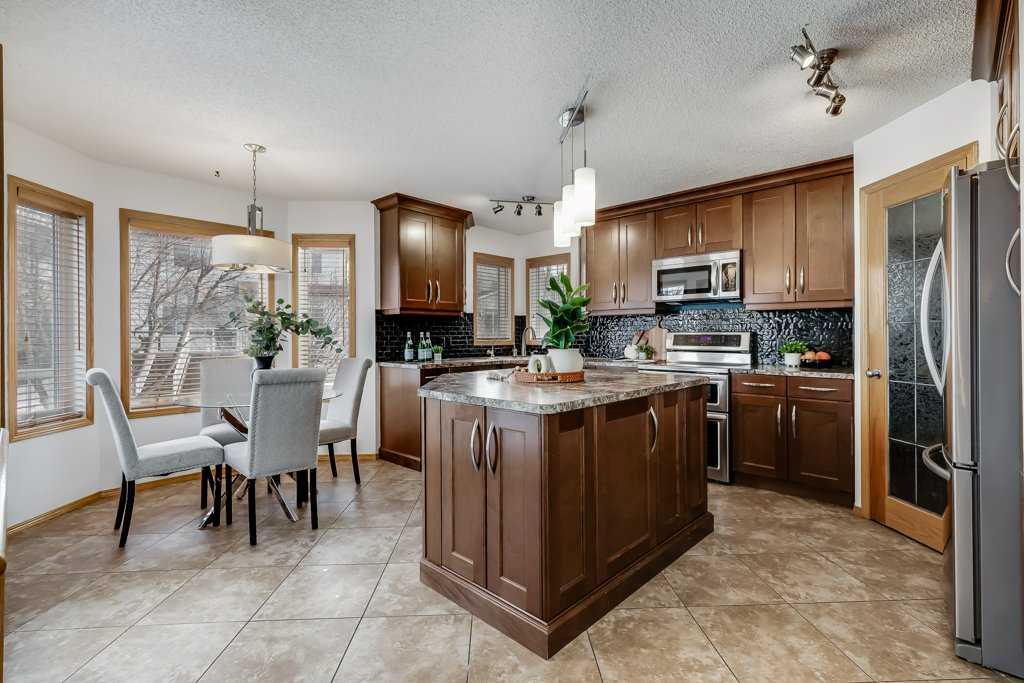 Picture for 168 Fairways Drive NW