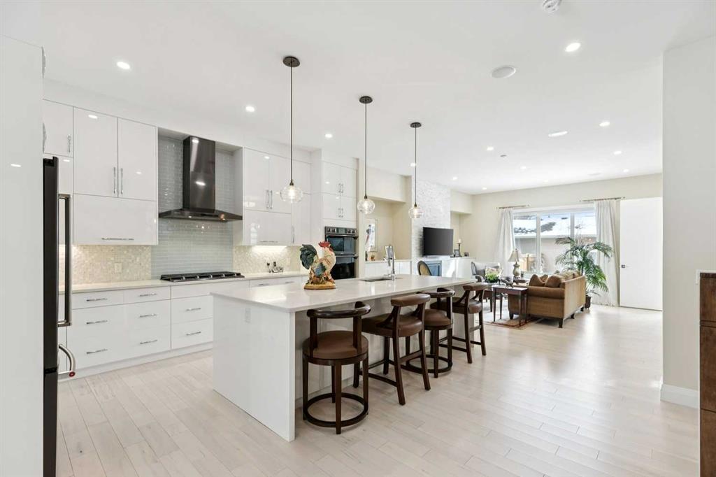 Picture for 3036 28 Street SW