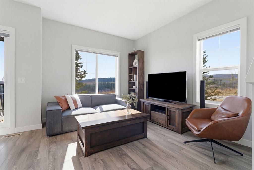 Picture for 1208 Jumping Pound Common 