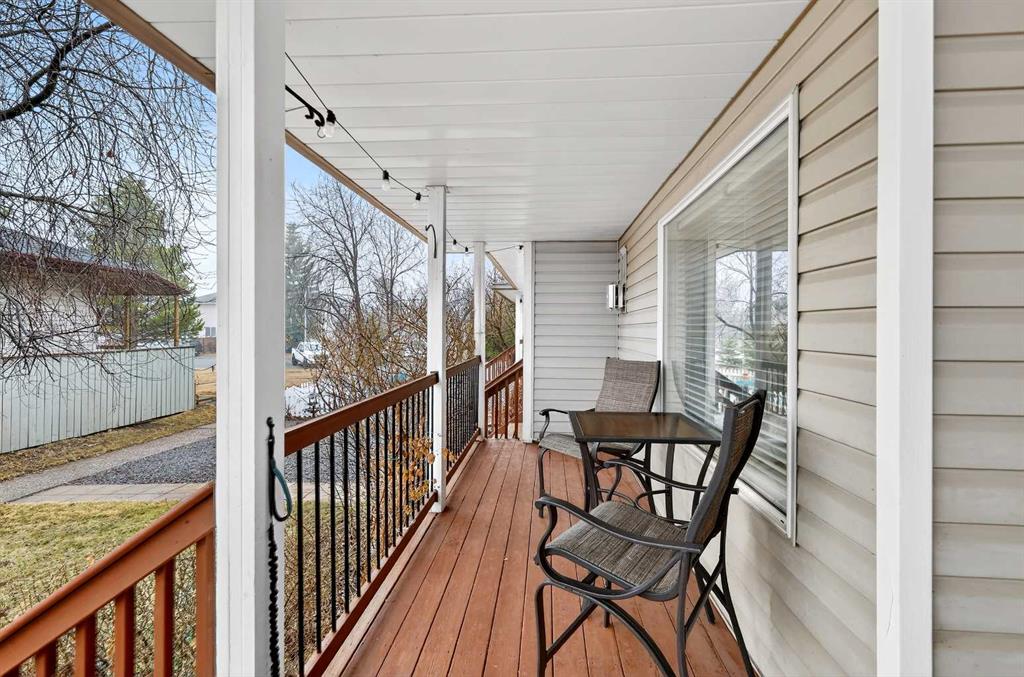 Picture for 42F Green Meadow Crescent 