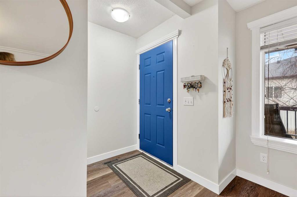 Picture for 42F Green Meadow Crescent 