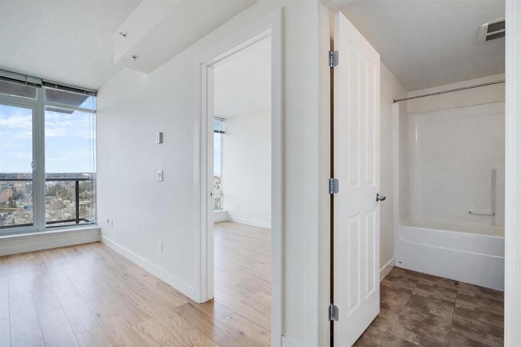 Picture for 1410, 3830 Brentwood Road NW