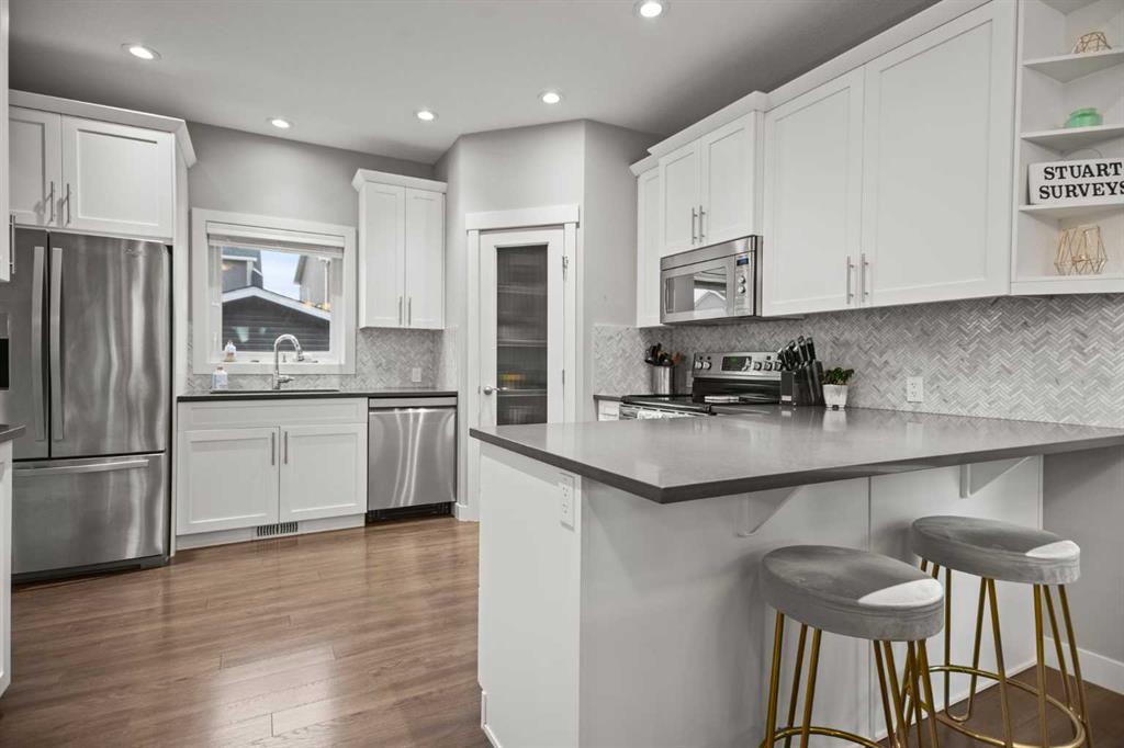 Picture for 412 Evanston Way NW