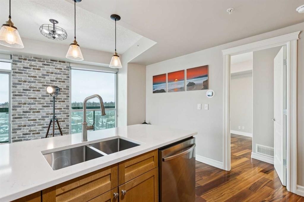 Picture for 1701, 836 15 Avenue 