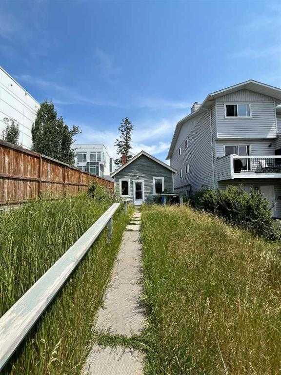 Picture for 3816 Parkhill Place SW