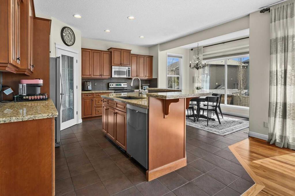 Picture for 311 Royal Oak Circle NW
