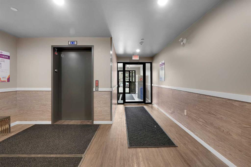 Picture for 3212, 181 Skyview Ranch Manor NE