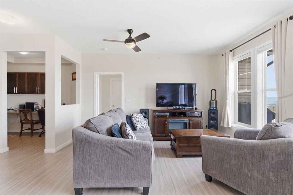Picture for 408, 207 Sunset Drive 
