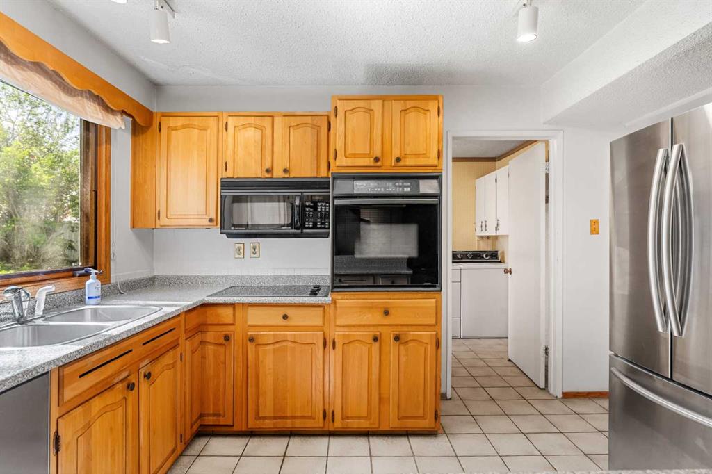 Picture for 511 Willingdon Boulevard SE