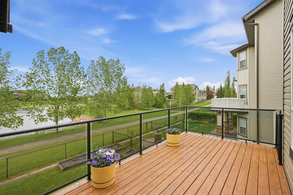 Picture for 114 Cougarstone Crescent SW