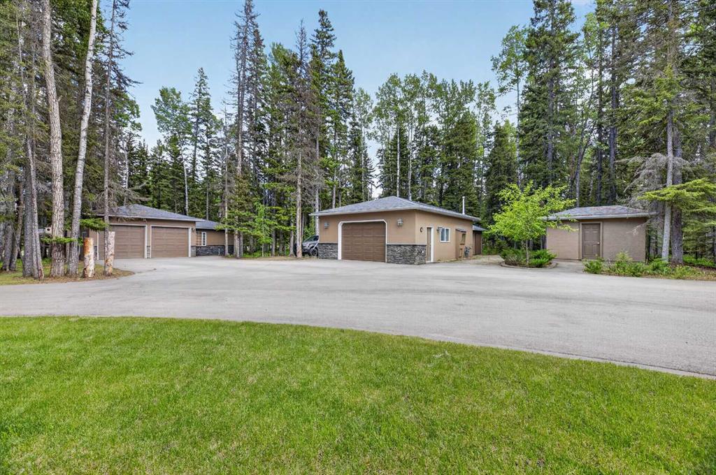 Picture for 232, 5241 Township Road 325 A  