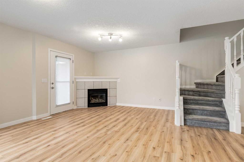 Picture for 1, 6202 Bowness Road NW