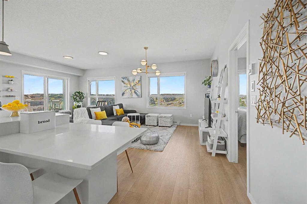 Picture for 304, 40 Carrington Plaza NW
