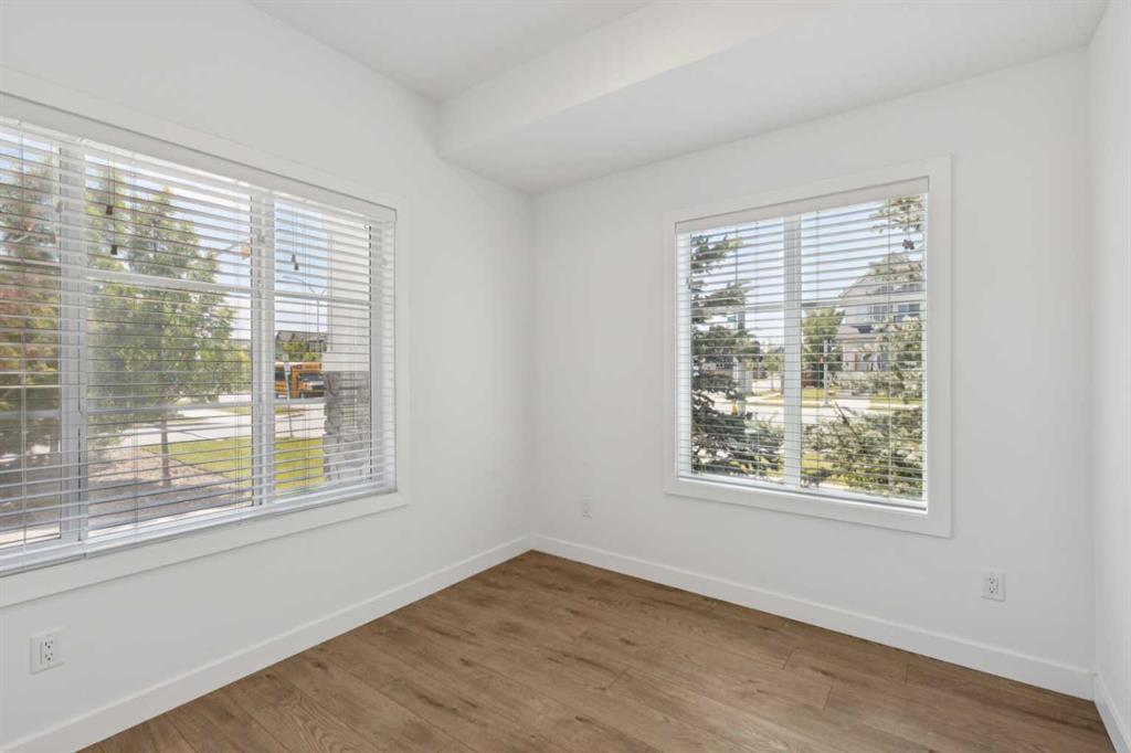 Picture for 402, 669 Savanna Boulevard NE