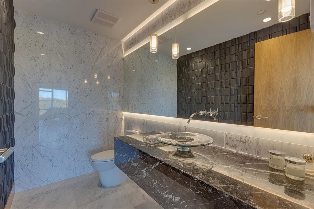 Picture for 412, 738 1 Avenue SW