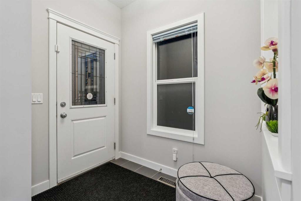 Picture for 159 Evanswood Circle NW