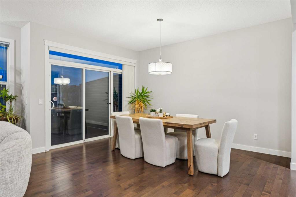 Picture for 159 Evanswood Circle NW