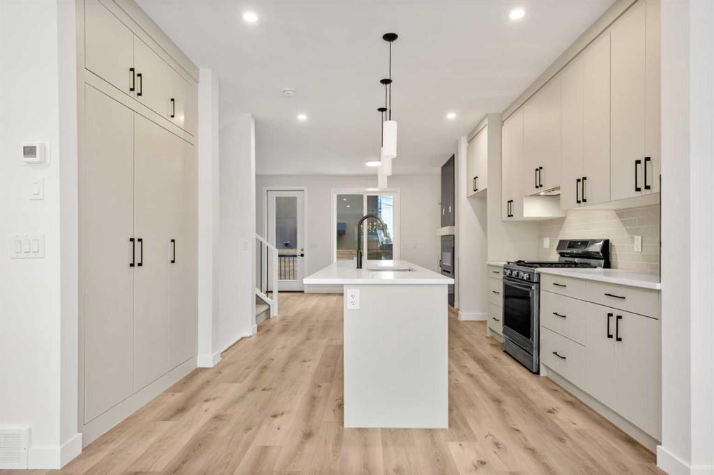 Picture for 2354 7 Street NW