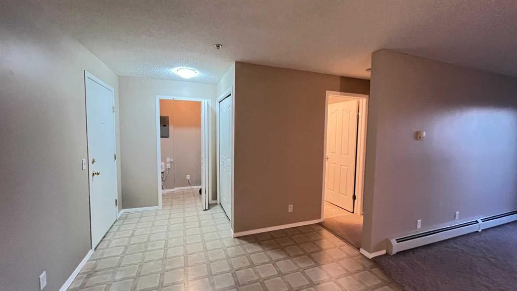 Picture for 1208, 12 Cimarron Common 