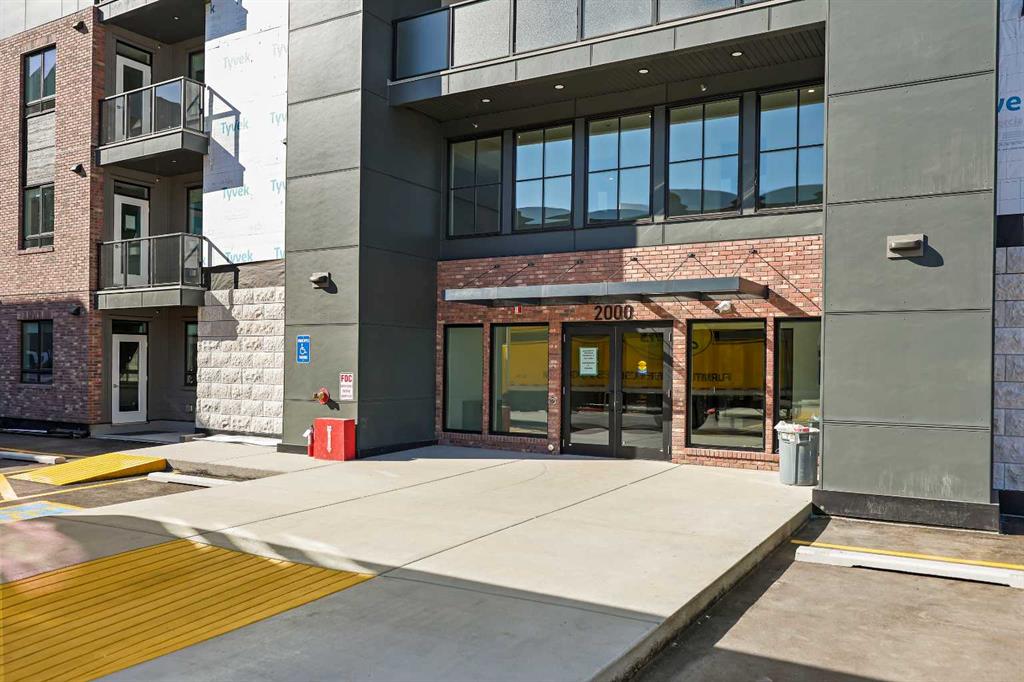 Picture for 2215, 520 Reynolds Avenue SW