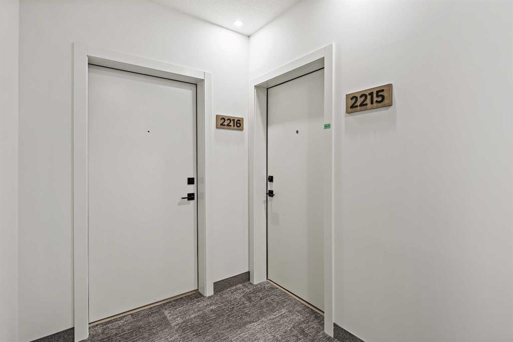 Picture for 2215, 520 Reynolds Avenue SW