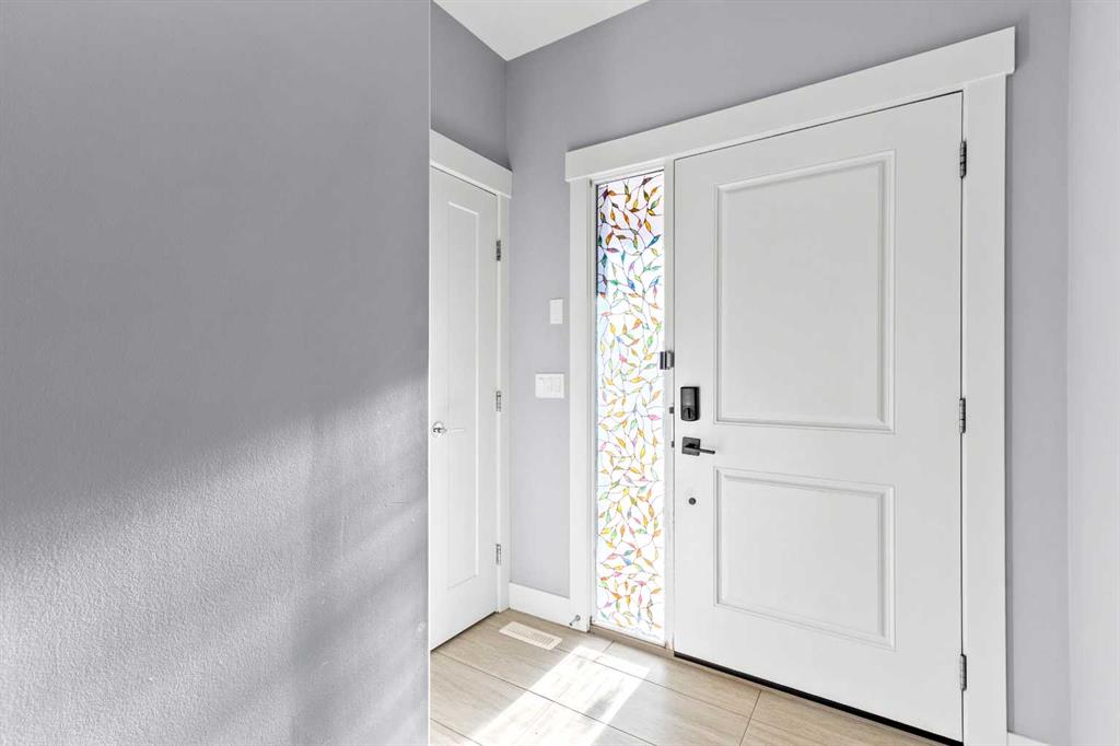 Picture for 1447 Aldrich Place 