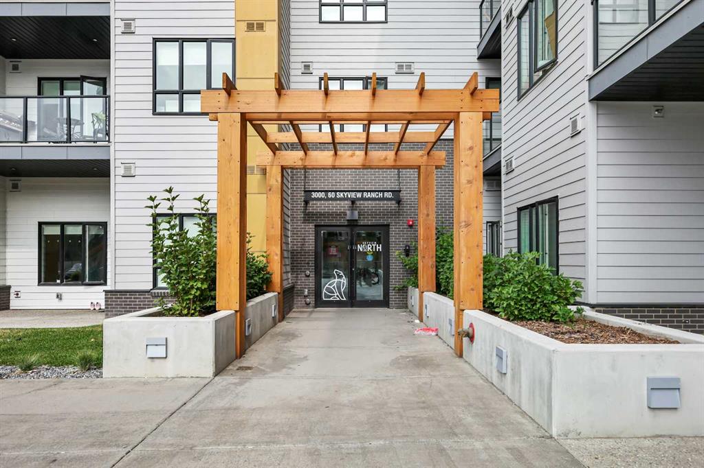 Picture for 3121, 60 Skyview Ranch Road NE