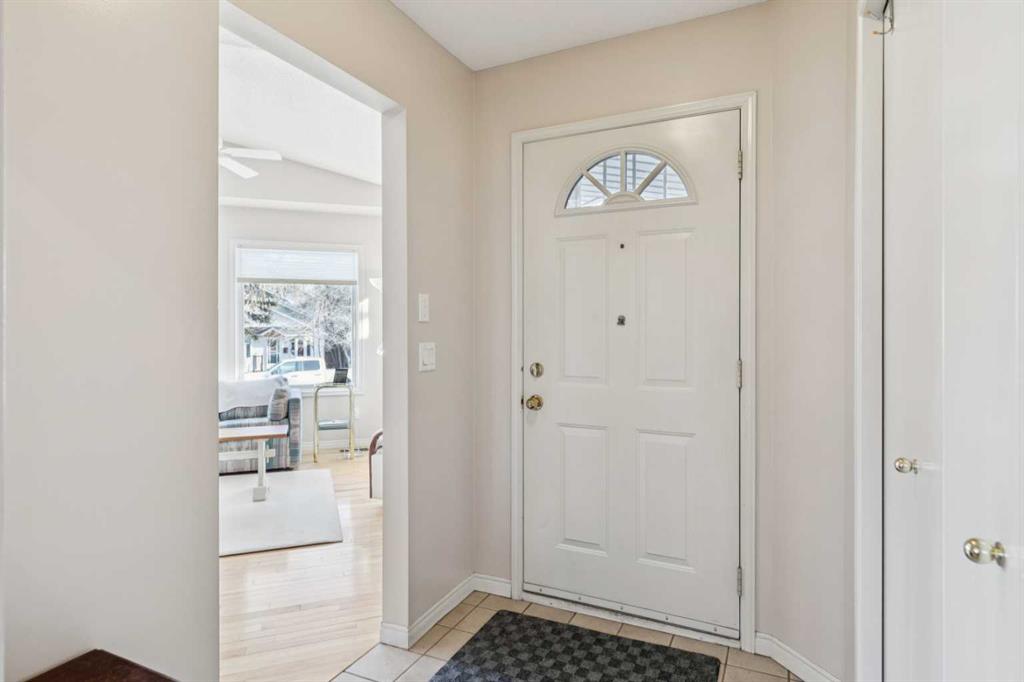 Picture for 2609 27 Street SW